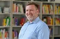 Karl Kuras
Lektor fr Englisch